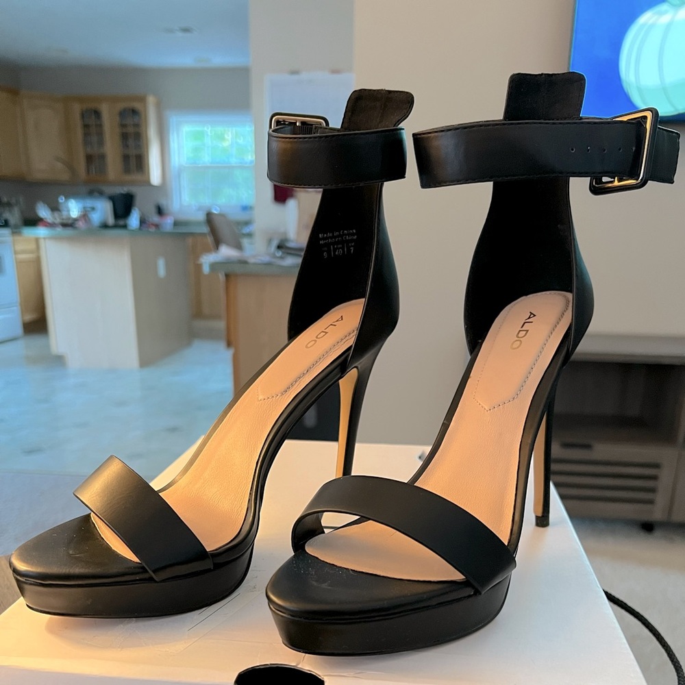 ALDO “Tiresa” heels